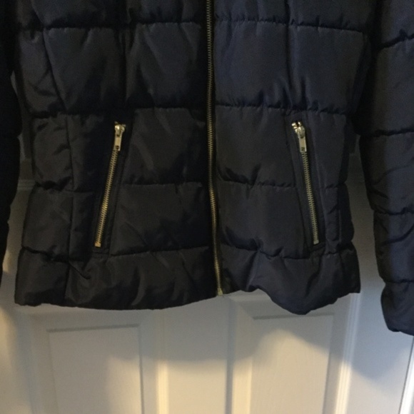 Women's H&M Trendy Zip Up Jacket Size 12 NWOT - Picture 3 of 5